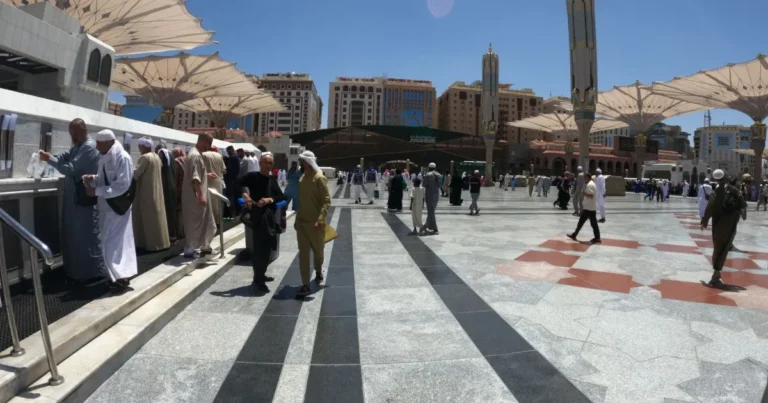 Women restrooms at Al-Masjid an-Nabawi